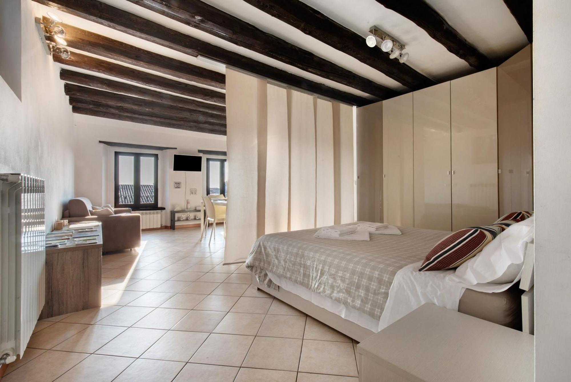 Casa Vacanza Civetta 贝尔加莫 外观 照片